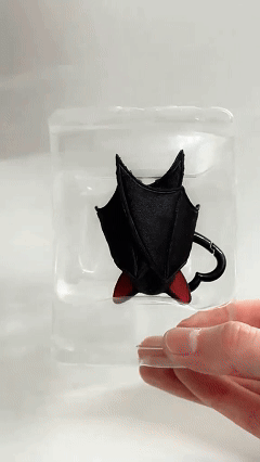 🔥49% OFF - 🦇 Cute Black Bat Baby Keychain