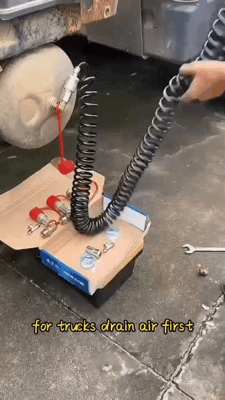 Heavy-Duty Truck Air Take Valve with Lockable Quick Connector
