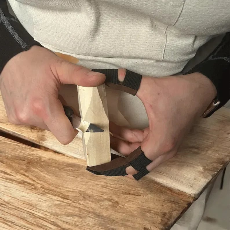 🔥 Finger Armor Sleeves | Flexible Fingertip Guards for Wood Carving, Sewing, Crafting & DIY Detail Work 🛡️
