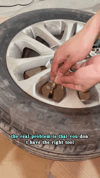 🔧 Paquete de 4 herramientas de extracción de núcleos de válvula de acero inoxidable | Kit portátil de reparación de neumáticos con llavero