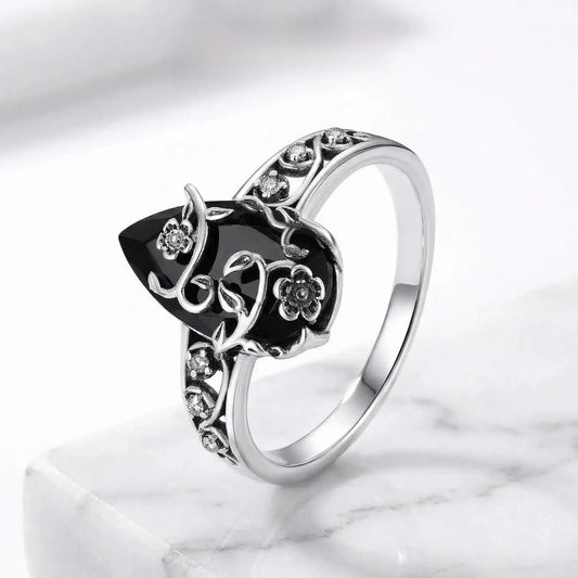 💎Bohemian Vintage Floral Vine Ring