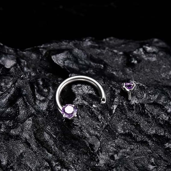 💖Zirconia Horseshoe Ring with Threaded Gems for Piercings
