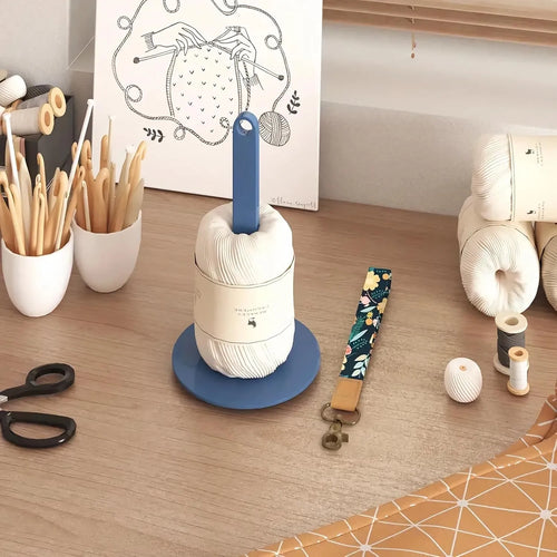 🧶Portable Yarn Holder
