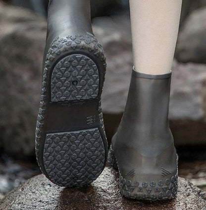 🔥Hot Sale 50% OFF🔥 Stop Soaked Sneakers! Heavy-Duty Rain Shoe Covers – Anti-Slip & Fold Into Your Bag 🌧️
