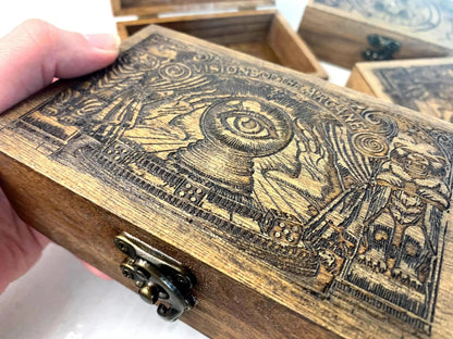 🔮🎲 Juego de dados de adivinación arcana – Caja de madera grabada, dados oraculares para rituales de tarot, amplificador de intuición artesanal