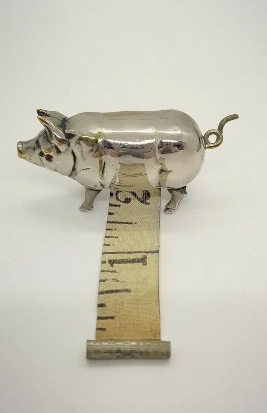 📏Antique-Inspired Pig Mini Tape Measure