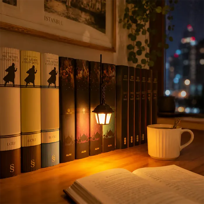 📚Library Lantern-Decorative Bookshelf Lighting
