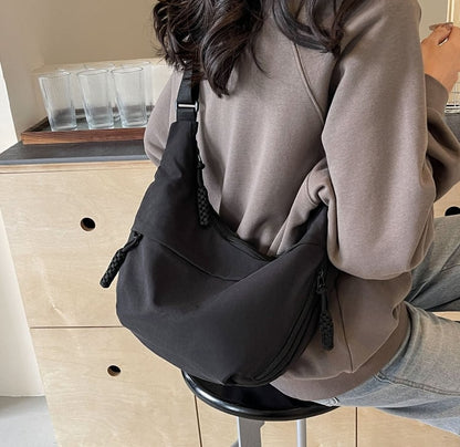 🏆5k sold this week!👜Women's Fashion Plain Color Nylon Crossbody Hobo Bag