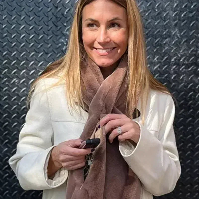 🎄50% OFF NOW! 🎉50K+ SOLD!🎁Cozy Scarf with Hidden Pocket – Warm, Soft & Secure Zipper🧣