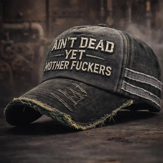 🎉Gorra de camionero vintage "Aún no he muerto"