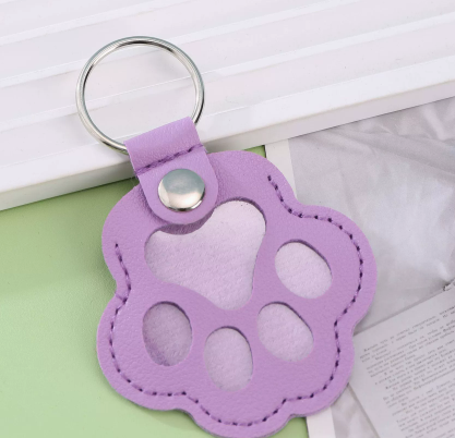 📢📢49% OFF !! ⏰🐾Pet Paw Shaped Leather Keychain