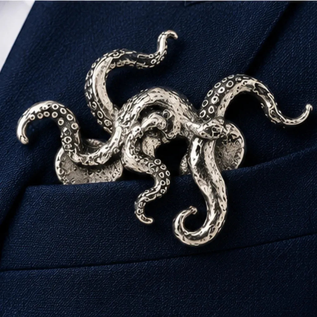 Luxury Sculpted Animal Brooch – Premium Statement Piece for Suits & Blazers