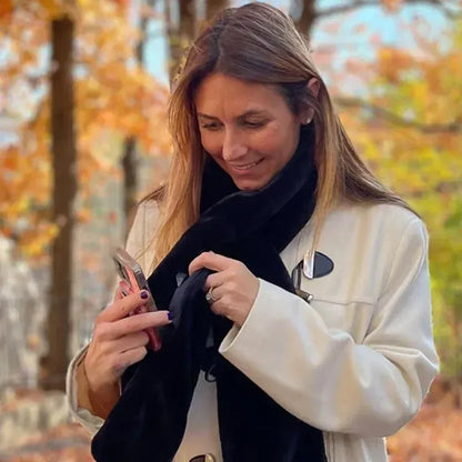 🎄50% OFF NOW! 🎉50K+ SOLD!🎁Cozy Scarf with Hidden Pocket – Warm, Soft & Secure Zipper🧣