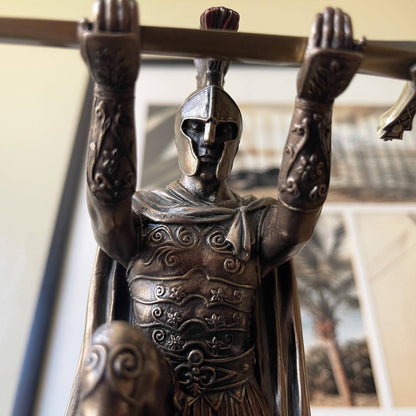 💯  🔥Greece commander statue desk decoration pen holder（15*10*6CM）