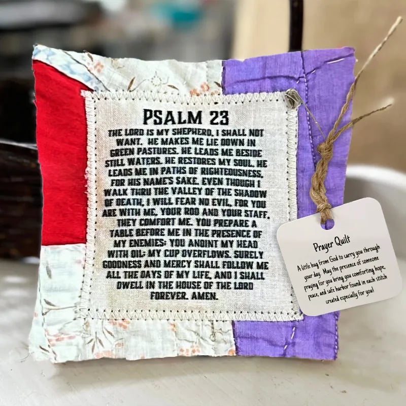 ✝️Best Encouraged And Blessed Gift-Prayer Quilt with cross inside