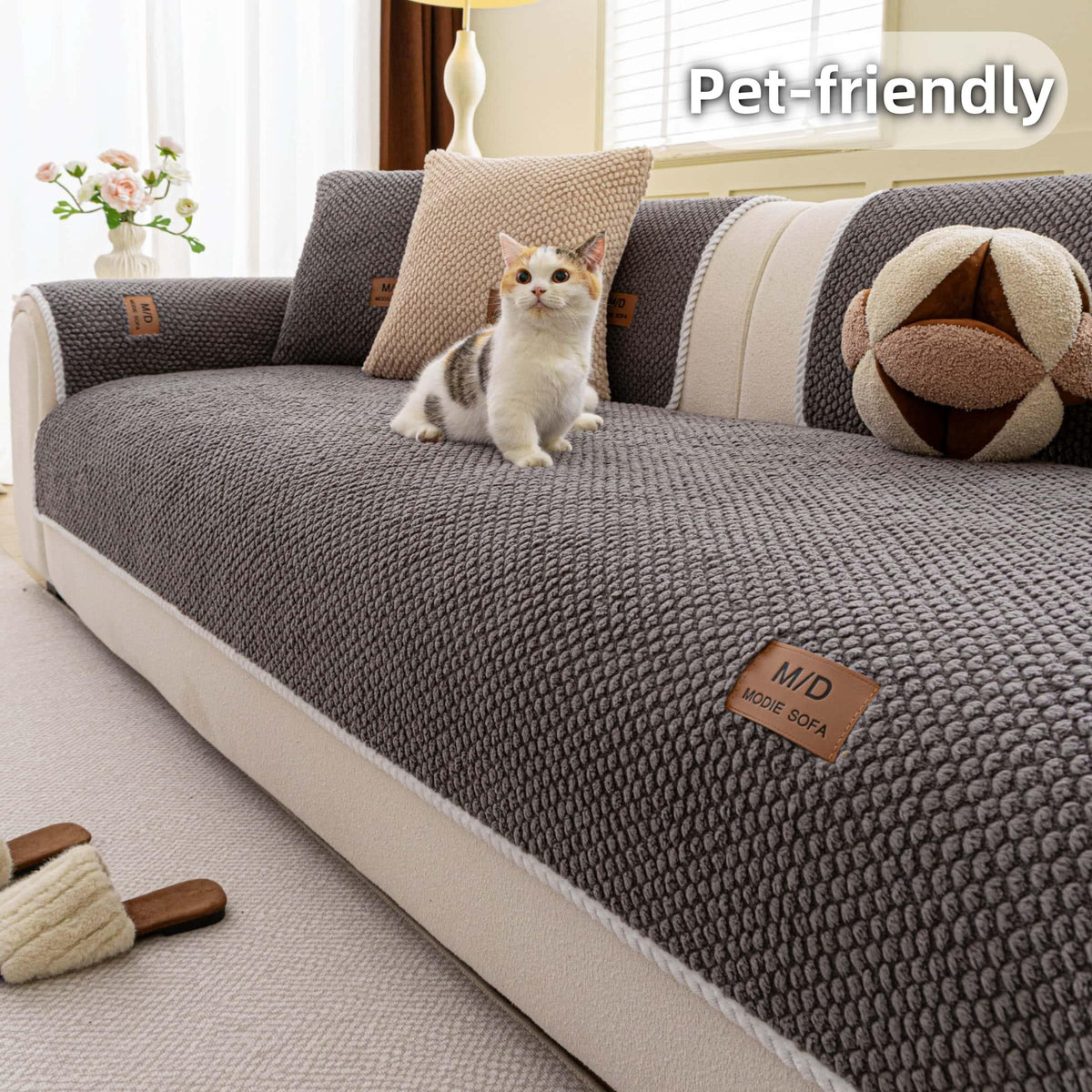 Removable Sofa Cover, Non-Slip Polyester