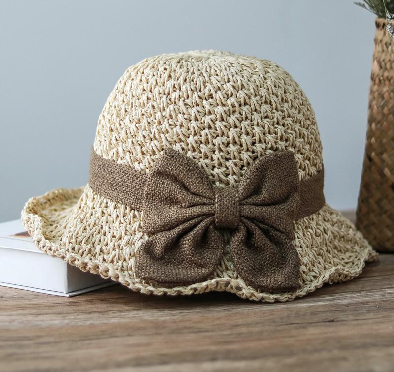 ✨Straw Hat with Retro Bow – Foldable & Breathable for Summer