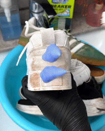 Shoe Care Kit: Shoe cleaning and care kit including dry cleaner, stain removal wipes, basketball shoe cleaner, and dedicated brushes
