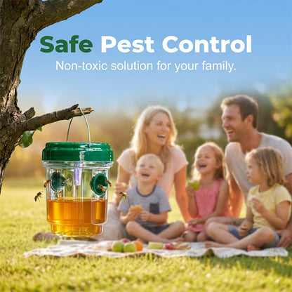 🐝☀️ Solar-powered wasp trap for patios and gardens 🔋🌿 – effective, rechargeable and weatherproof – chemical-free, covers up to 500 m² !
