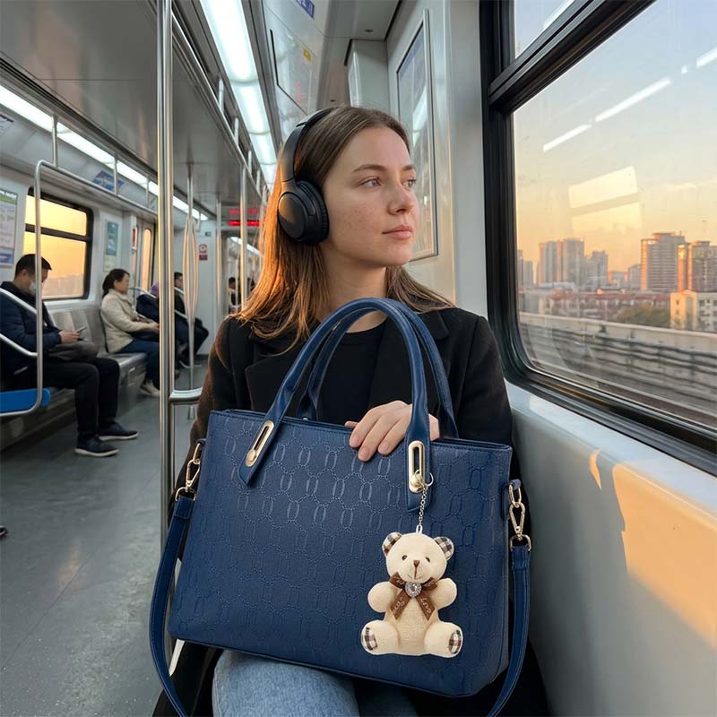 🔥Limited-time offer✨Women's Multifunctional 4-in-1 Leather Handbag