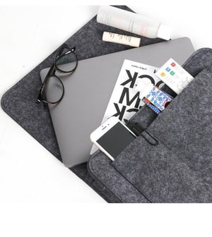 🥳HOT SALE🥳🛏️50% OFF NOW! Bedside Hanging Storage Bag‑Multi‑Pocket Bed Caddy Organizer